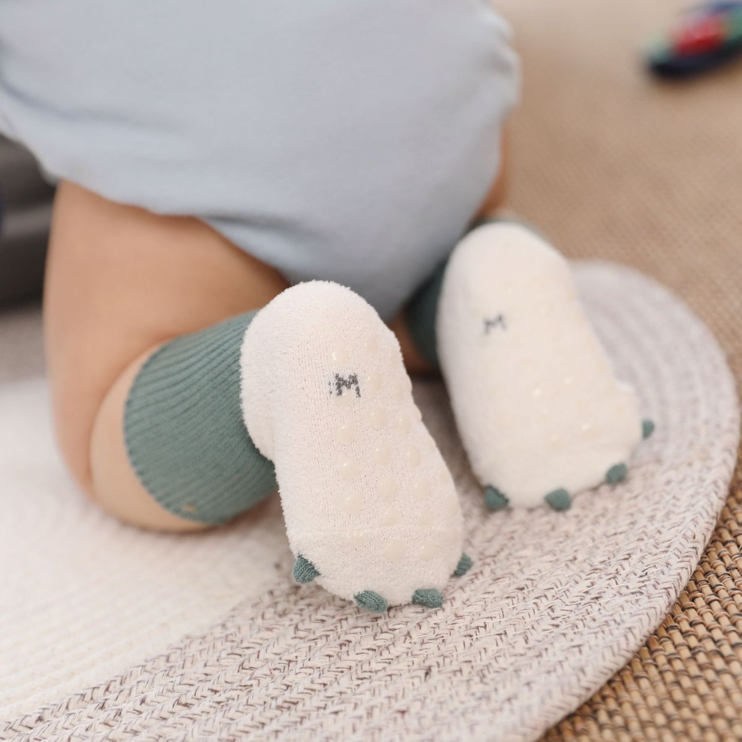 Cherub’s Dino Paw Baby Socks 🦕
